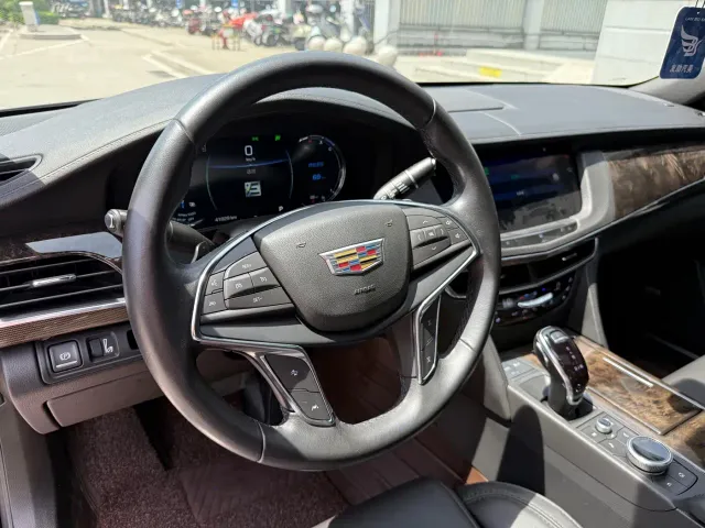 Cadillac CT6 — Фото автомобиля 6