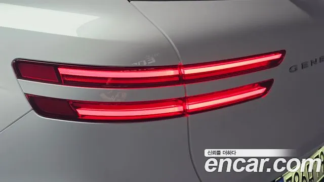 Genesis GV70 — Фото автомобиля 8