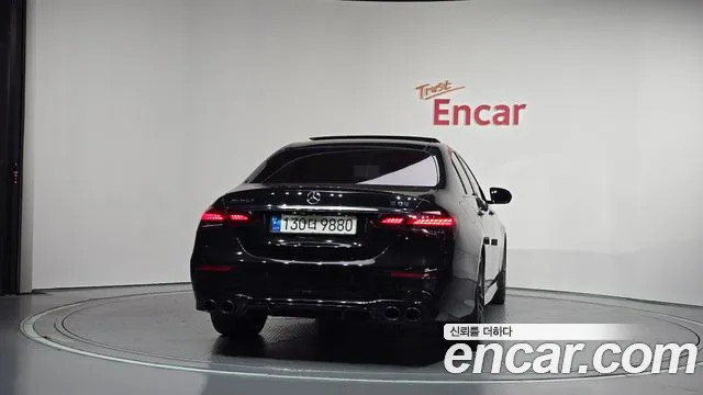 Mercedes-Benz E-Class W213 — Фото автомобиля 4
