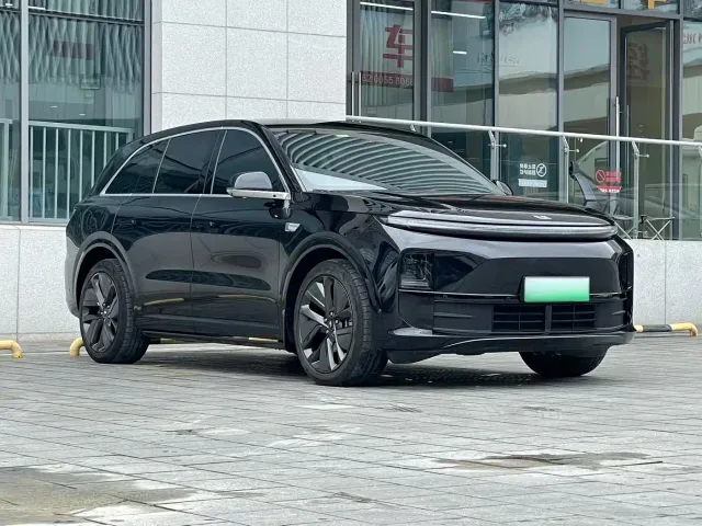 Li Auto L6 — Фото автомобиля 3