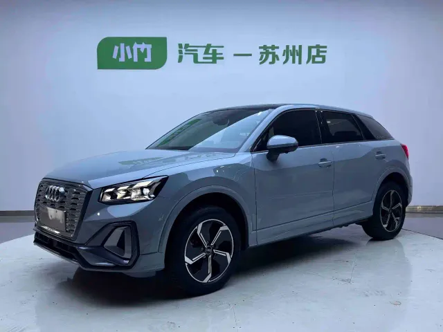 Фотография автомобиля — Audi Q2L e-tron