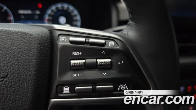 KG_Mobility_Ssangyong Rexton Rexton Arena Дизель 2.2 4WD — Фото автомобиля 17