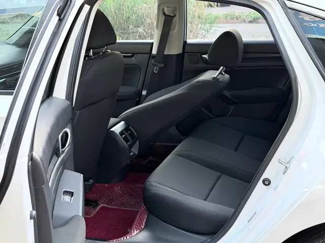 Honda Integra — Фото автомобиля 8