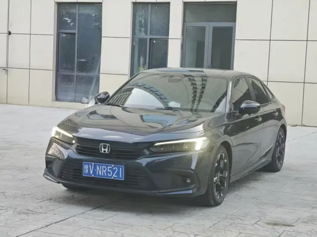 Honda Civic — Фото автомобиля 2