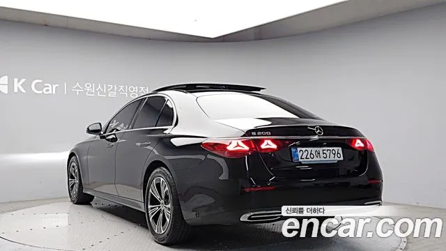 Mercedes-Benz E-Class W214 — Фото автомобиля 4