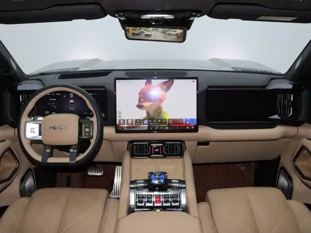 BYD FangChengBao Leopard 8 — Фото автомобиля 14