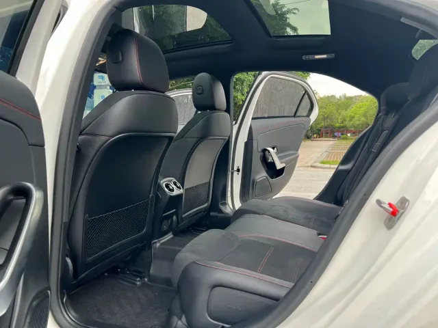 Mercedes-Benz A-Class — Фото автомобиля 16