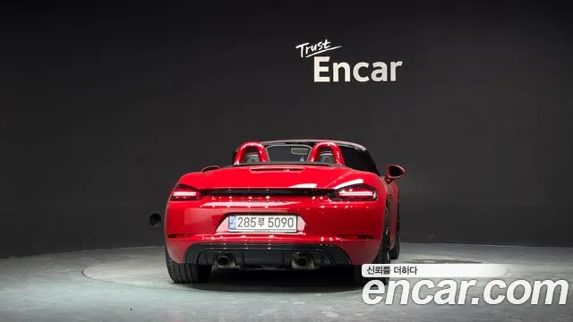 Porsche 718 — Фото автомобиля 4