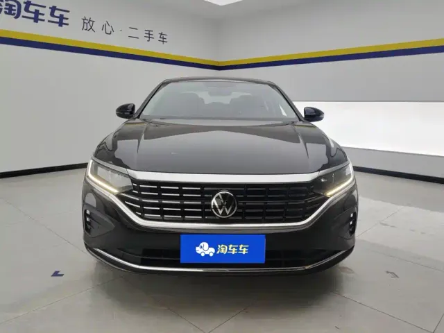 Volkswagen Passat — Фото автомобиля 2