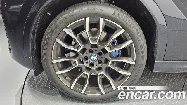 BMW X6 xDrive40i M Sport — Фото автомобиля 4