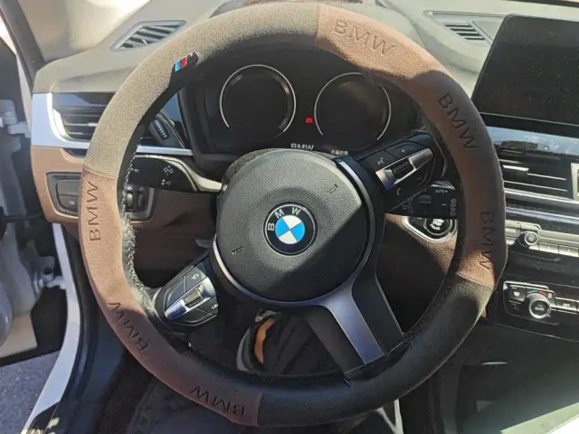 BMW X1 — Фото автомобиля 15