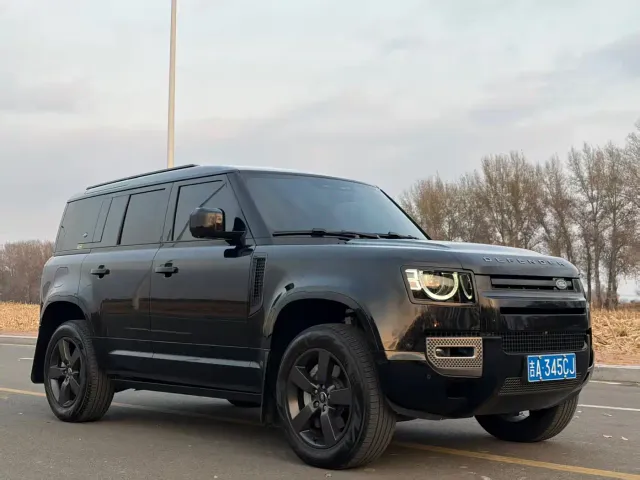 Land Rover Defender — Фото автомобиля 3
