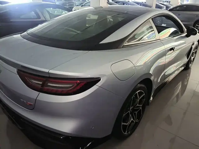 Hozon Neta GT — Фото автомобиля 6