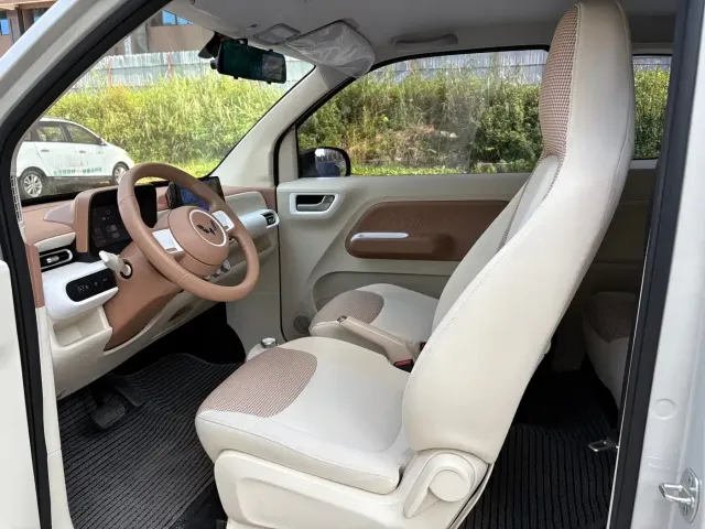 Wuling Hongguang Mini EV — Фото автомобиля 7