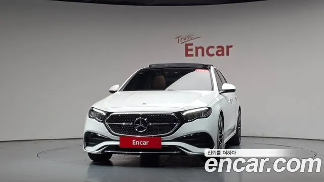 Фотография автомобиля — Mercedes-Benz E-Class W214