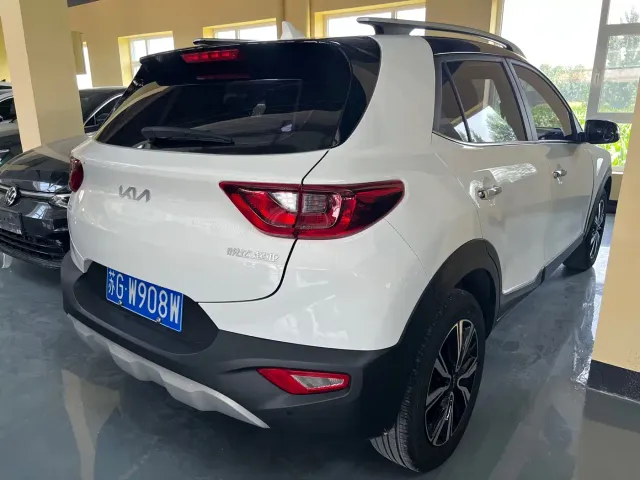 Kia KX1 — Фото автомобиля 5