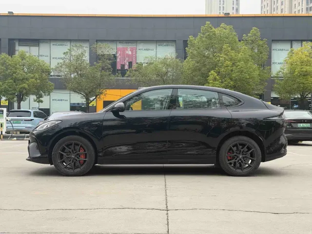 IM Motors LS6 — Фото автомобиля 3