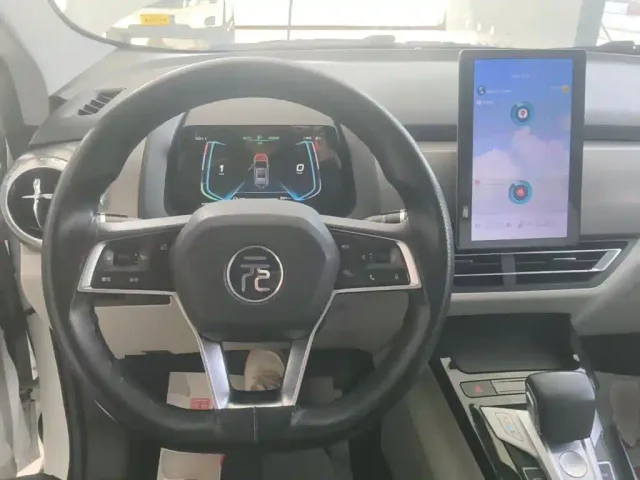 BYD Yuan Pro — Фото автомобиля 9