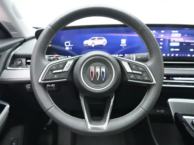 Buick E5 — Фото автомобиля 18