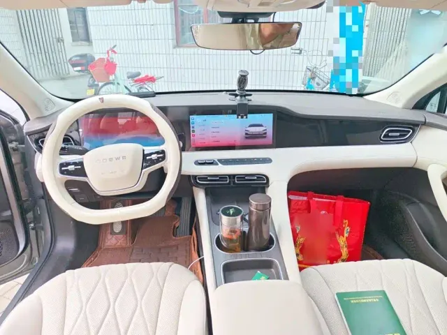 Roewe D7 — Фото автомобиля 5
