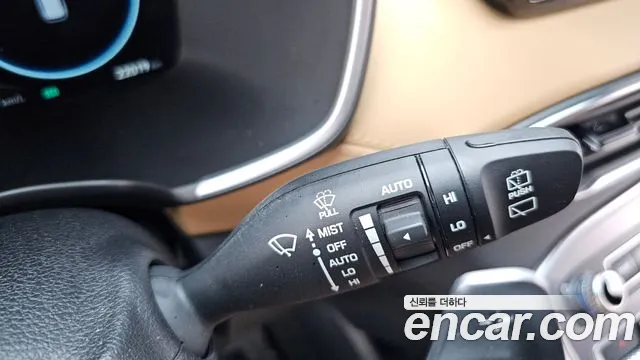 Hyundai Santafe — Фото автомобиля 23