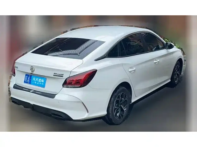 MG 5 — Фото автомобиля 2