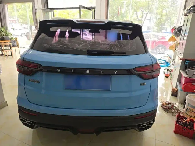Geely Binyue — Фото автомобиля 5
