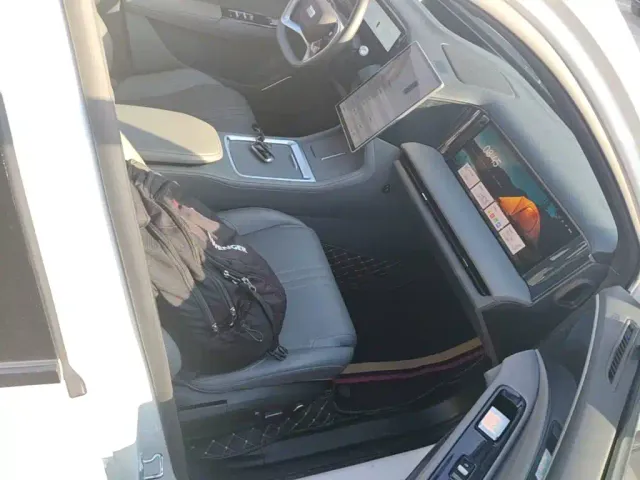 Geely Galaxy L7 — Фото автомобиля 24