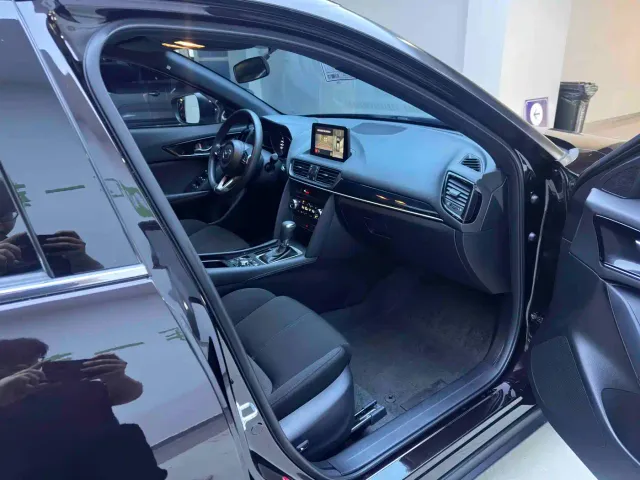Mazda CX-4 — Фото автомобиля 14