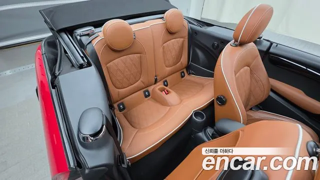 Mini Cooper Convertible — Фото автомобиля 5