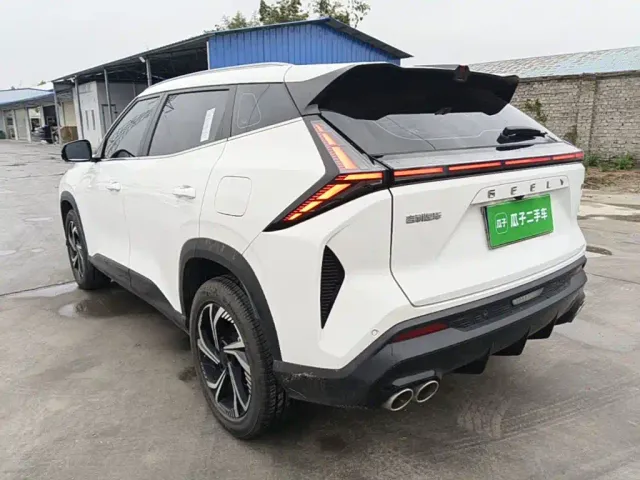 Geely Boyue — Фото автомобиля 4