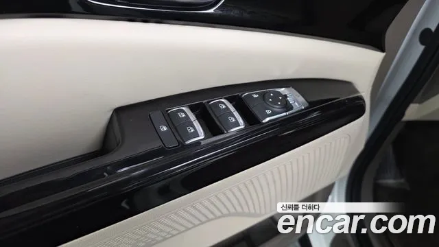 Kia Canival Carnival 4 поколение Дизель 9 мест Noblesse — Фото автомобиля 27