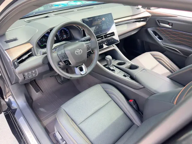 Toyota Avalon — Фото автомобиля 9