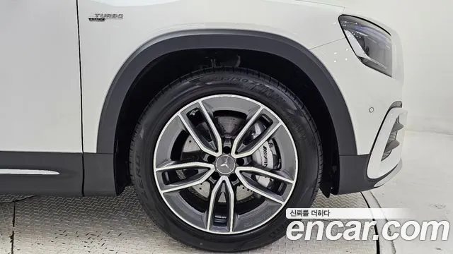 Mercedes-Benz GLB-Class — Фото автомобиля 5