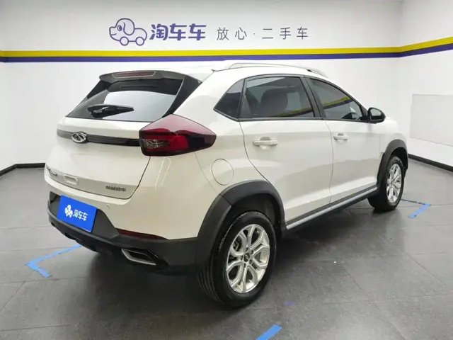 Chery Tiggo 3x 2022 PLUS 1.5L CVT Fashion — Фото автомобиля 3