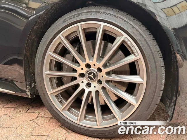 Mercedes-Benz S-Class — Фото автомобиля 5