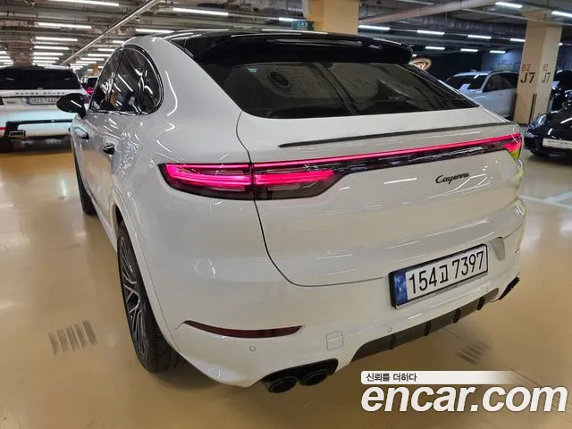 Porsche Cayenne PO536 — Фото автомобиля 3