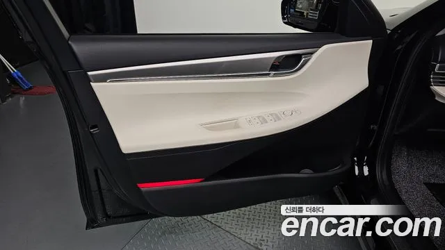 Hyundai Grandeur New — Фото автомобиля 13