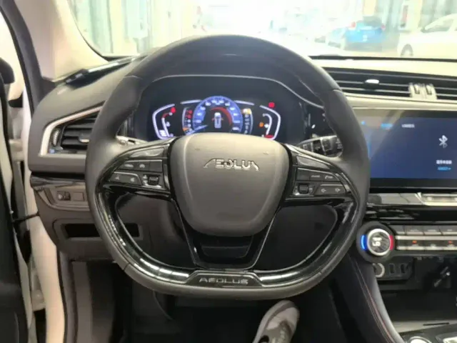 Dongfeng Fengshen AX7 — Фото автомобиля 10