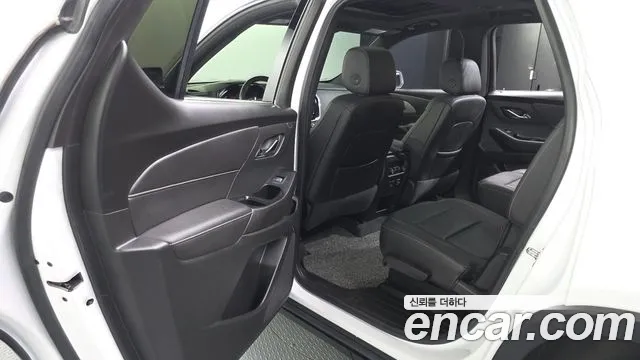 ChevroletGMDaewoo Traverse Traverse 3.6 AWD LT Leather Premium — Фото автомобиля 24