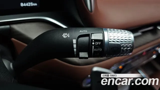 Genesis G90 — Фото автомобиля 18