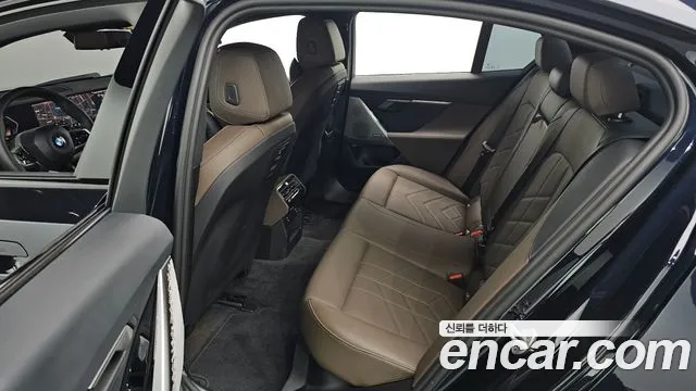 BMW 5-Series 5 серия (G60) 523d M Sport — Фото автомобиля 10