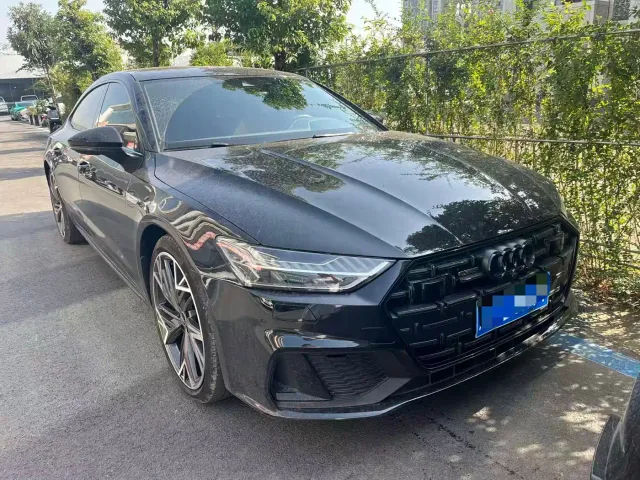 Audi A7L — Фото автомобиля 2