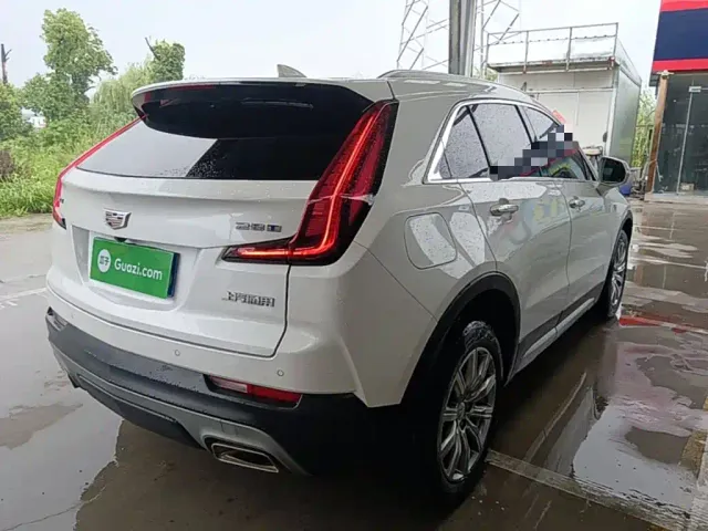 Cadillac XT4 — Фото автомобиля 6