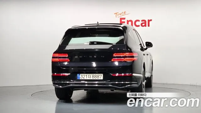 Genesis GV80 — Фото автомобиля 4
