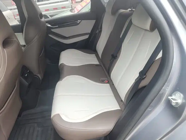 BYD Qin PLUS — Фото автомобиля 16