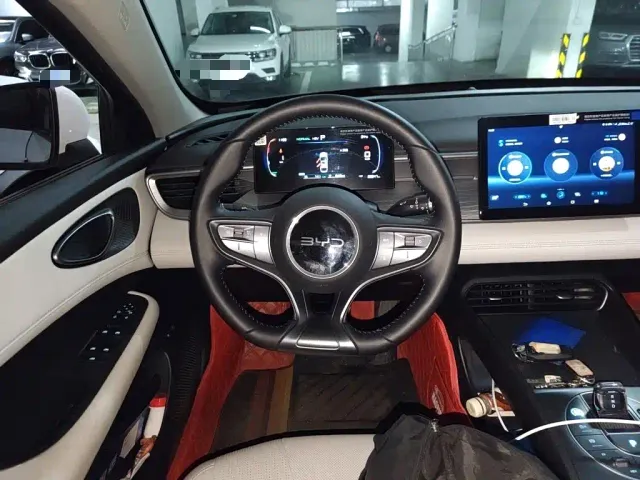 BYD Seal 05 DM-i — Фото автомобиля 6