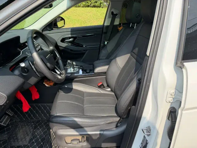 Land Rover Range Rover Evoque — Фото автомобиля 8