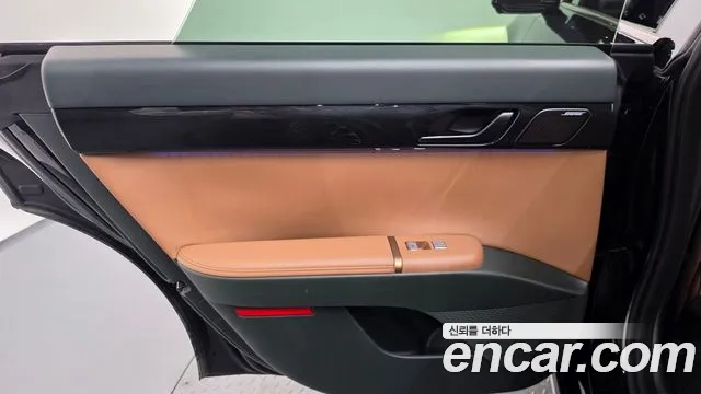 Hyundai Grandeur GN7 — Фото автомобиля 14