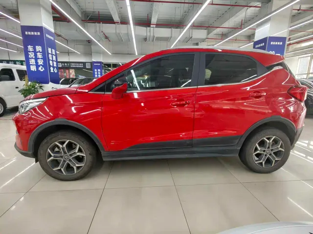 BYD Yuan Pro — Фото автомобиля 6